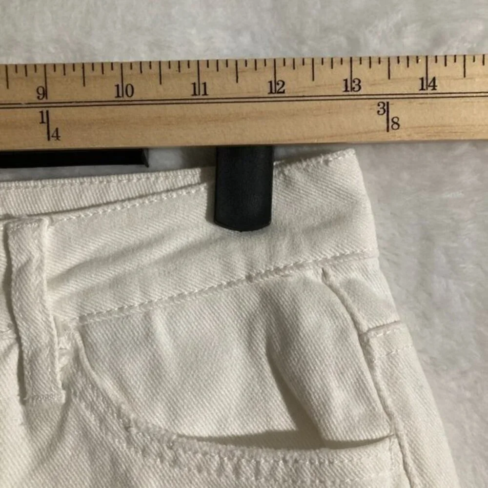 NWT Buckle Bridge by Gly Womens Jeans 24x27 Mom Fit White Denim Distressed Pants